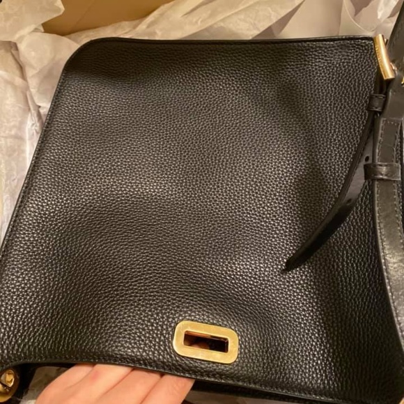 Michael Kors Purse - Never been used - Picture 2 of 10